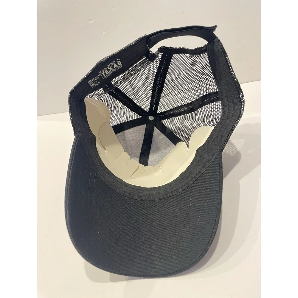 True Hat Trucker Adult Size Adjustable strap Black white NEW NWT